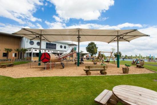 Beautiful 3 Bedroom Caravan With Hot Tub - Tattershall Lakes Εξωτερικό φωτογραφία